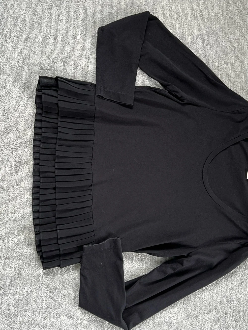 J. Crew Black Long-Sleeve Scoop Neck Top with Pleated Hem Sz. M